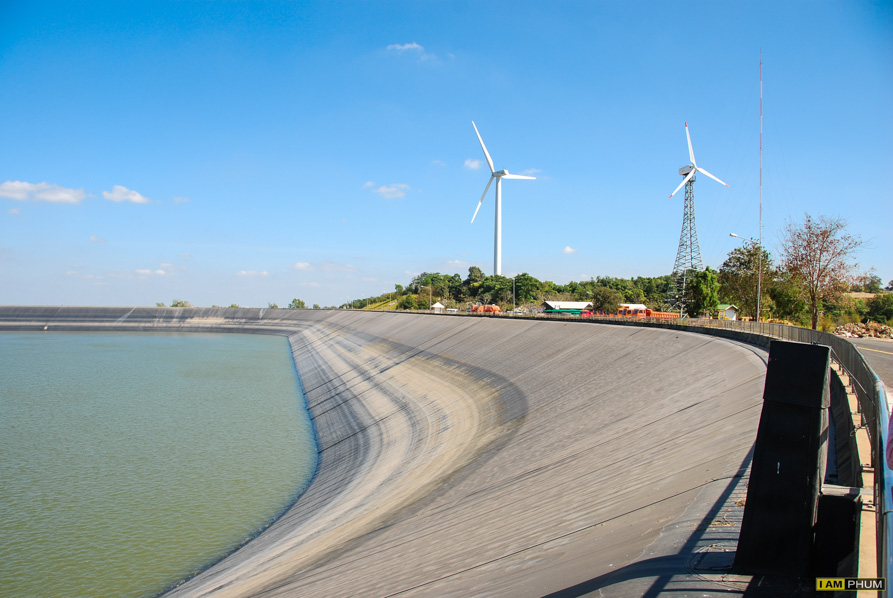 อ่างพักน้ำตอนบน โรงไฟฟ้าลำตะคองชลภาวัฒนา