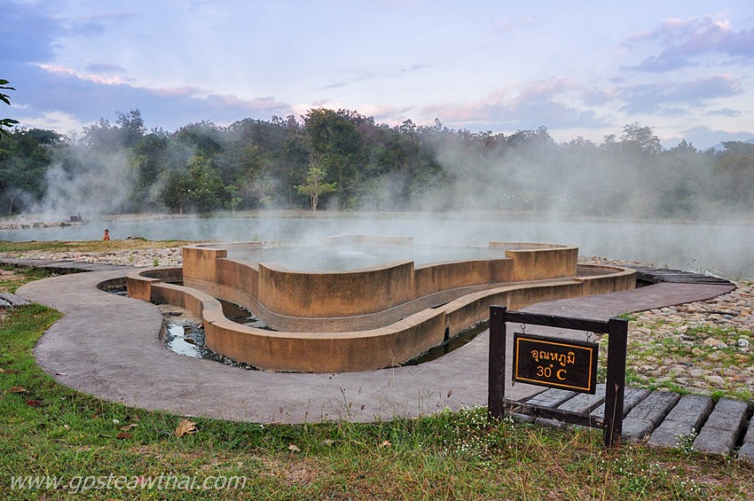 ทริปน้องบู่บู๋ ตอน: น้ำพุร้อนเทพพนม บนเส้นทางแม่แจ่ม-ออบหลวง